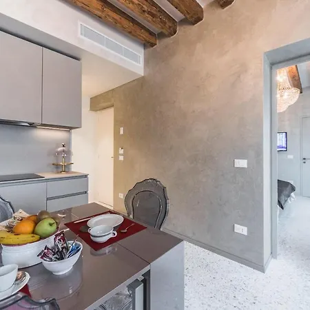 Rialto Luxury Flat Venice
