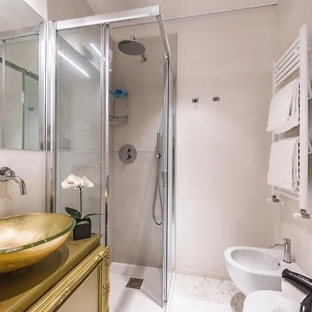 Rialto Luxury Flat *