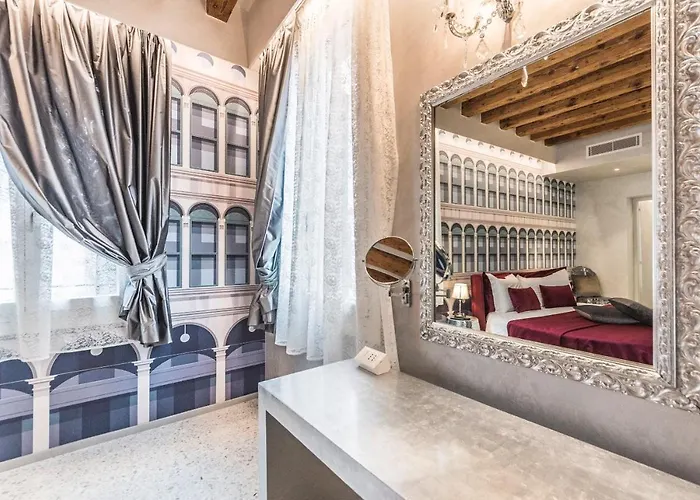 Rialto Luxury Flat *