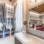 Rialto Luxury Flat *