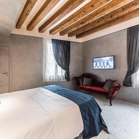 아파트 Rialto Luxury Flat